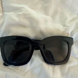 Diff Eyewear Black Oversized Square Women's Sunglasses